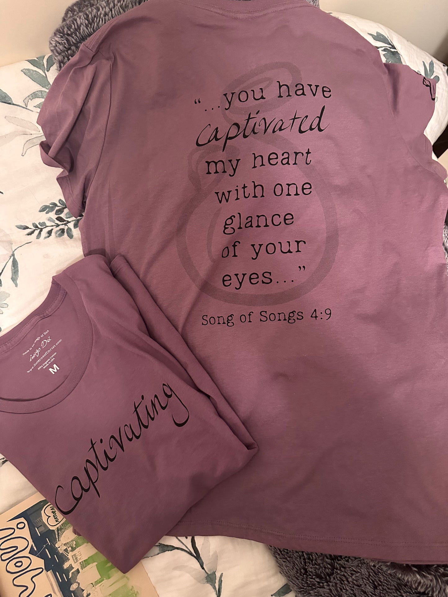 "Captivating" T-Shirt